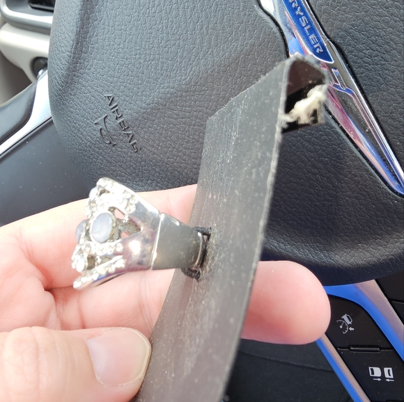 String ring - Picture 2 of 3